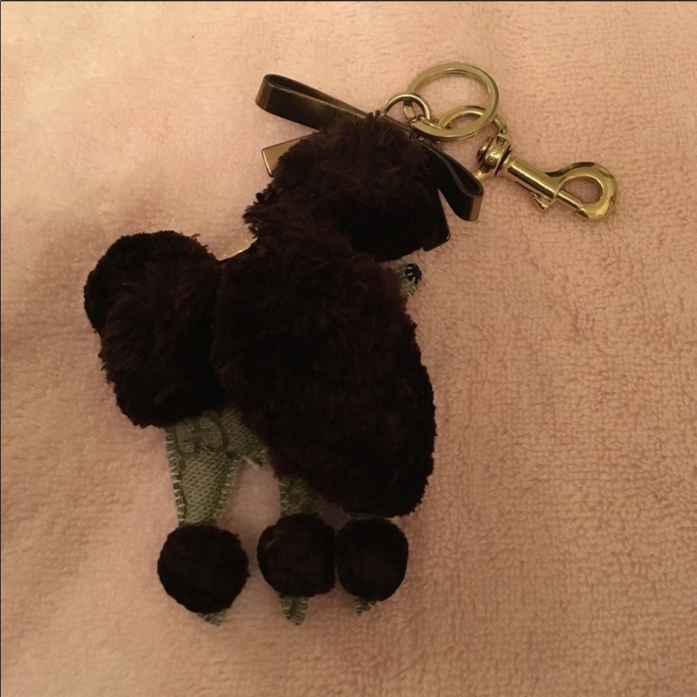 GUCCI poodle keychain 😊